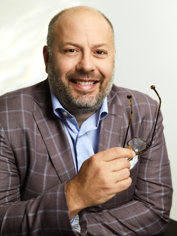 Massimo (Max) Starnino